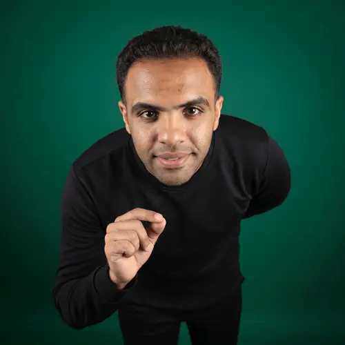 أ/ محمود زكريا